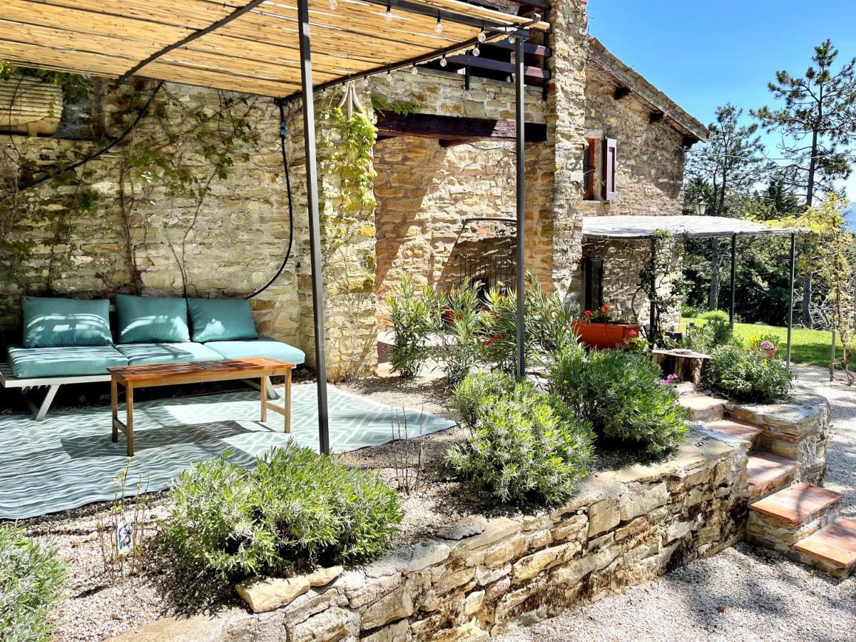La Panoramica Gubbio - Maison De Charme - Casette E Appartamenti Self Catering Per Vacanze Meravigliose! Екстер'єр фото