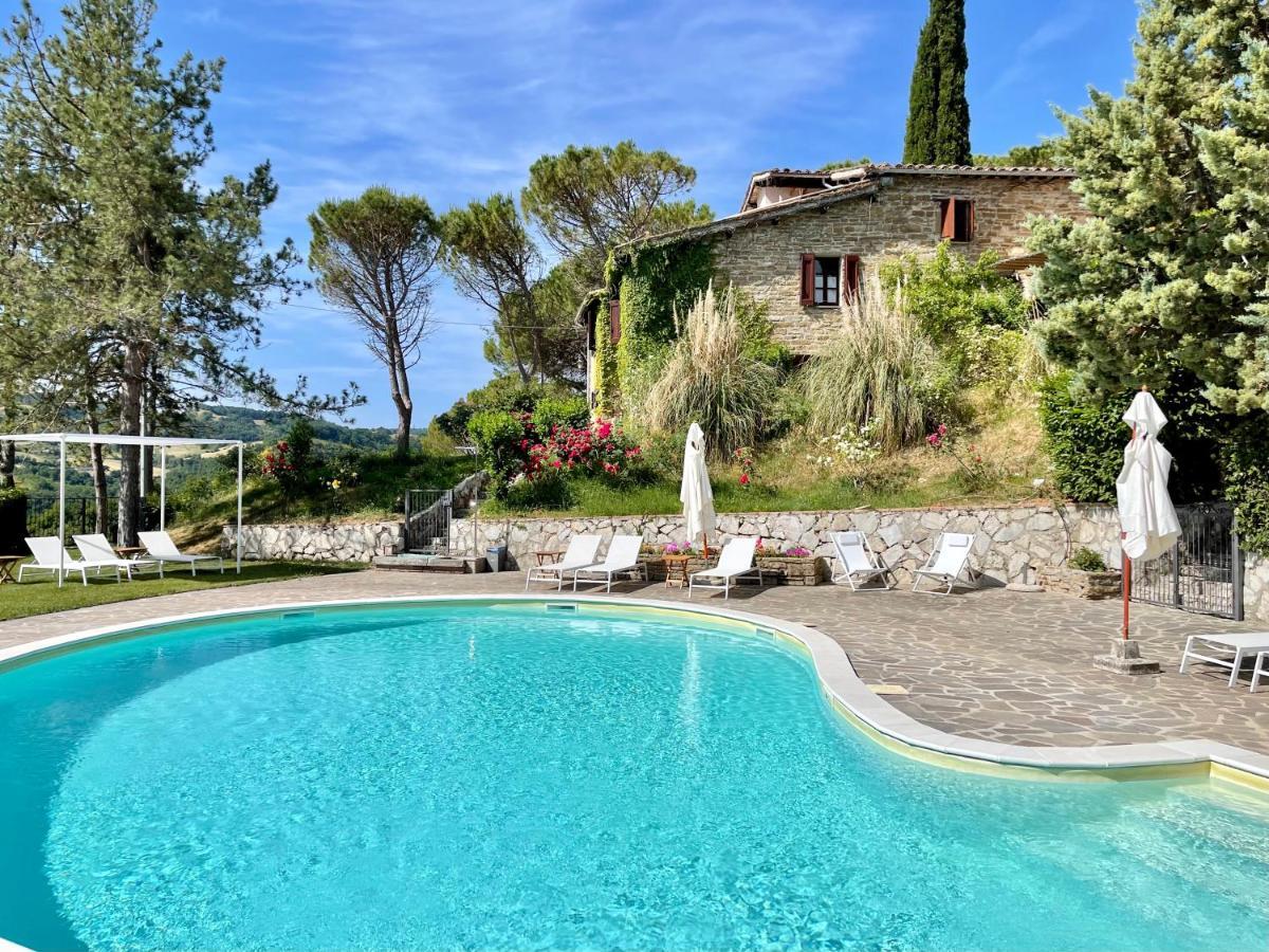 La Panoramica Gubbio - Maison De Charme - Casette E Appartamenti Self Catering Per Vacanze Meravigliose! Екстер'єр фото