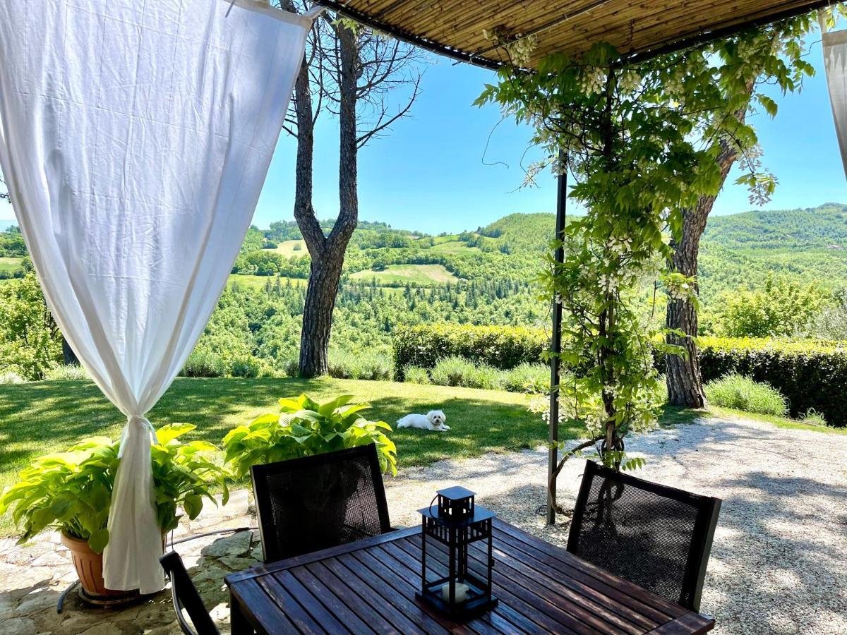 La Panoramica Gubbio - Maison De Charme - Casette E Appartamenti Self Catering Per Vacanze Meravigliose! Екстер'єр фото